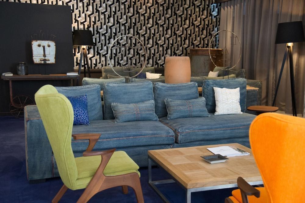 Garden Beach Hotel 주앙레핑 외부 사진