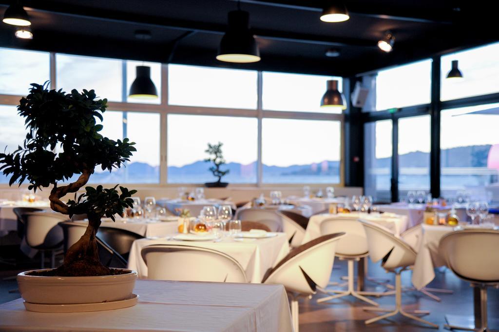 Garden Beach Hotel 주앙레핑 외부 사진