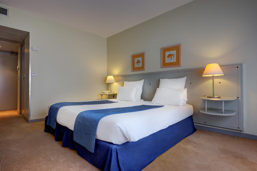 Garden Beach Hotel 주앙레핑 외부 사진