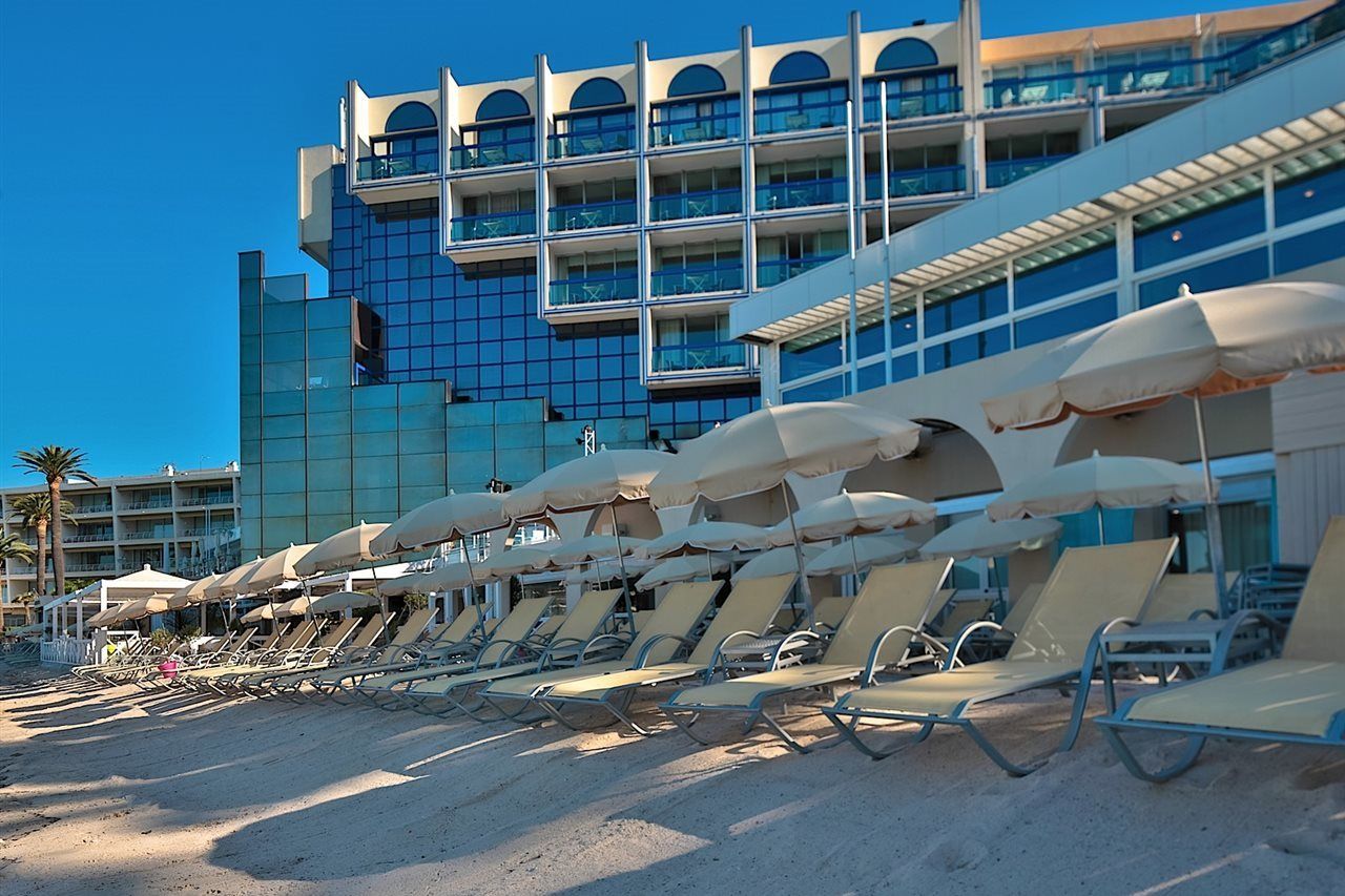 Garden Beach Hotel 주앙레핑 외부 사진