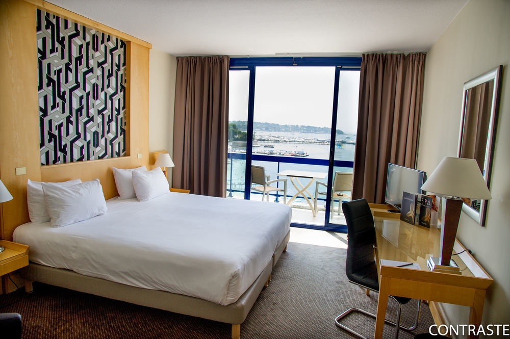 Garden Beach Hotel 주앙레핑 외부 사진