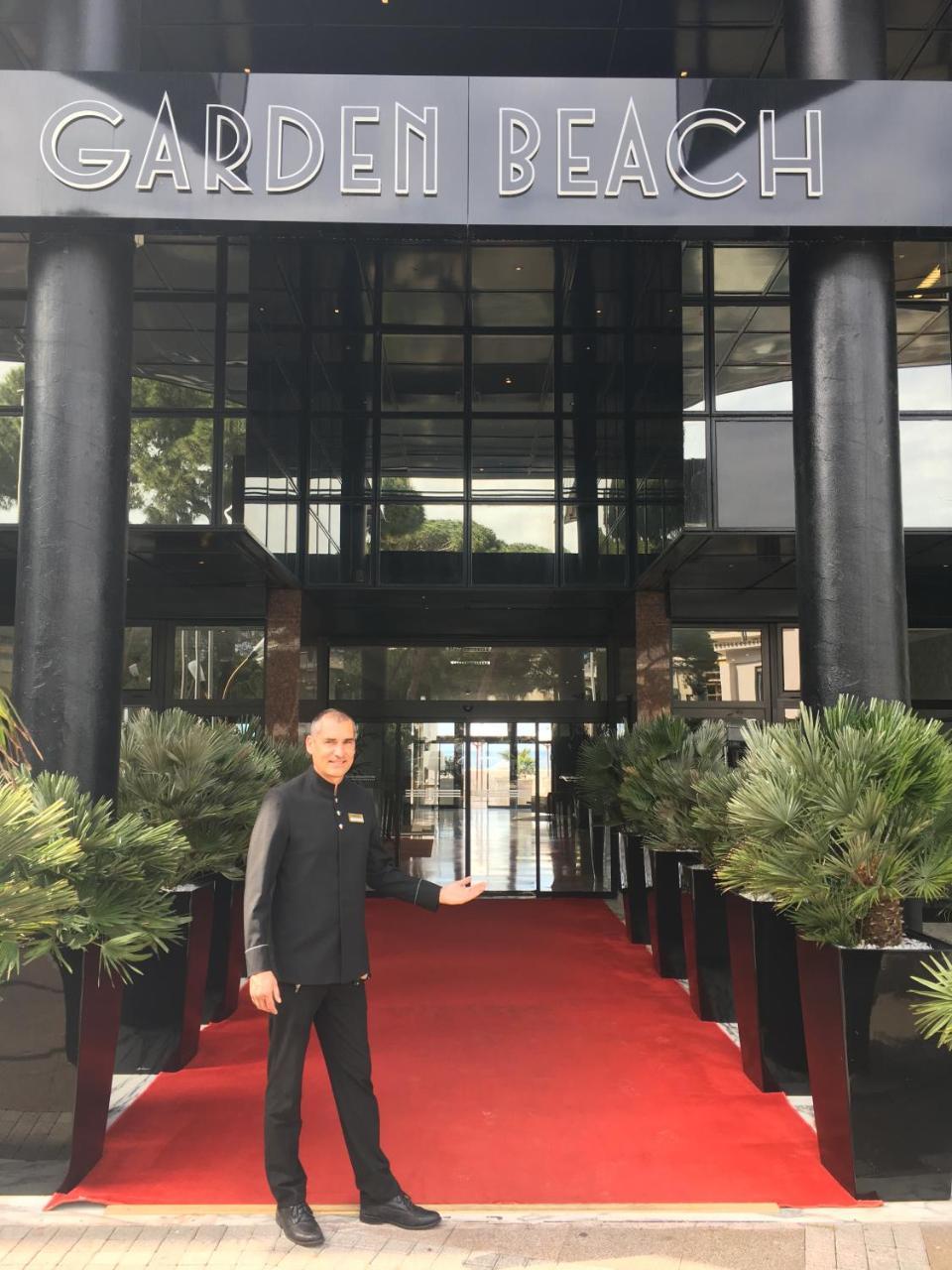 Garden Beach Hotel 주앙레핑 외부 사진
